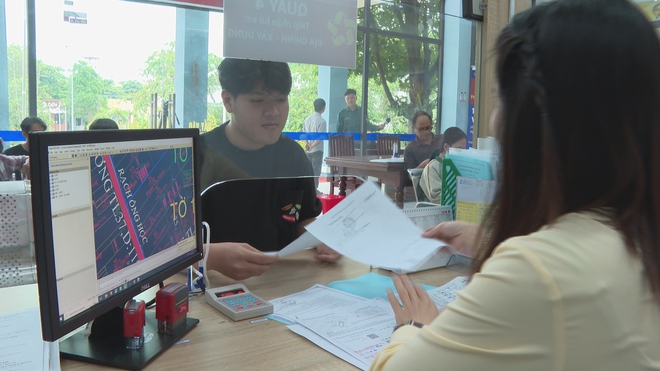 Người dân TP.HCM kỳ vọng vào mô hình chính quyền địa phương 2 cấp- Ảnh 5. Người dân TP.HCM kỳ vọng vào mô hình chính quyền địa phương 2 cấp- Ảnh 5.