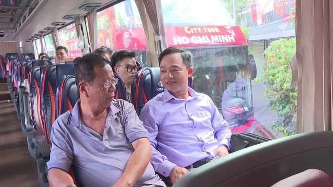 Giảm áp lực di chuyển: TP.HCM mới tăng cường phương tiện đưa đón cán bộ, nhân viên và người lao động - Ảnh 3.