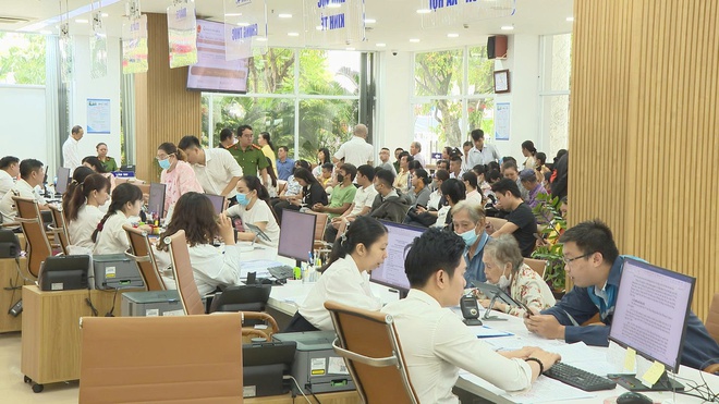 Đảm bảo hoạt động hiệu quả, phục vụ tốt nhất cho người dân ngay từ chính quyền cơ sở- Ảnh 11. Đảm bảo hoạt động hiệu quả, phục vụ tốt nhất cho người dân ngay từ chính quyền cơ sở- Ảnh 11.