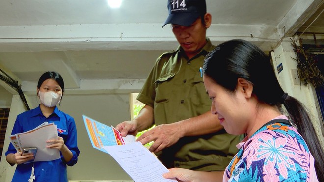 TP.HCM: Tuyên truyền PCCC kết hợp vận động, tháo gỡ lồng sắt "chuồng cọp" - Ảnh 2.