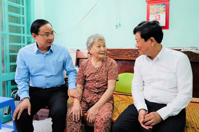 HĐND TP.HCM khảo sát tình hình tổ chức, hoạt động tại xã Nhà Bè - Ảnh 4.