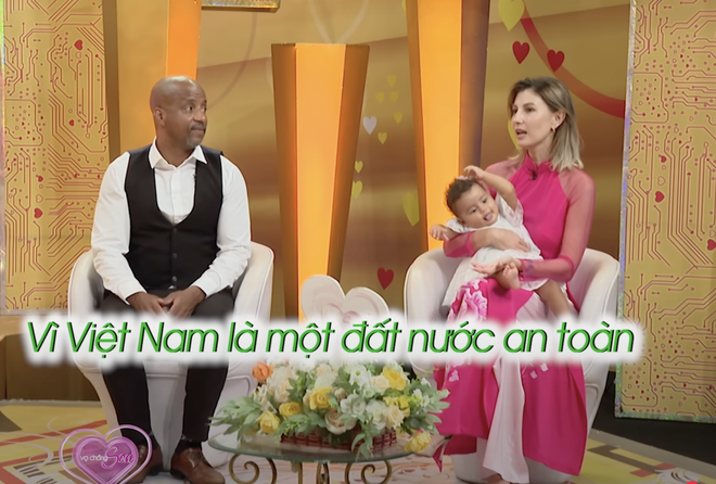Cặp đôi "xuyên lục địa" chọn Việt Nam làm tổ ấm - Ảnh 7.