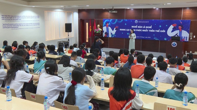 Bài giảng đại chúng "Nghề nào là nghề mang lại hạnh phúc nhất trên thế giới?" - Ảnh 6.