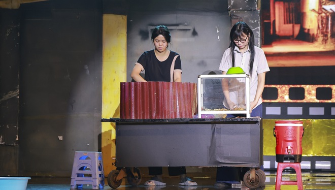 Phụng Hoàng "thắp lửa" nhờ nội lực và màu sắc độc đáo - Ảnh 3.