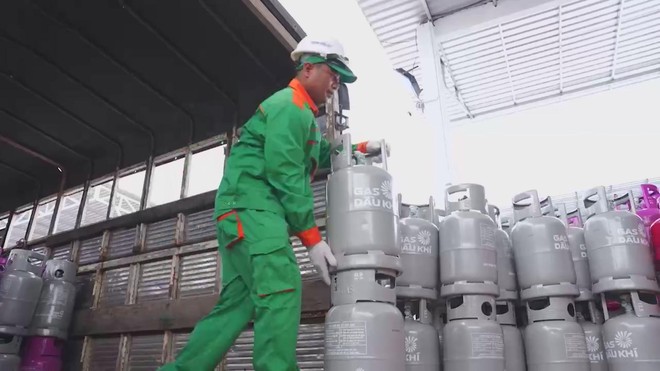Giá gas tháng 8/2025 kéo dài xu hướng giảm- Ảnh 1. Giá gas tháng 8/2025 kéo dài xu hướng giảm- Ảnh 1.