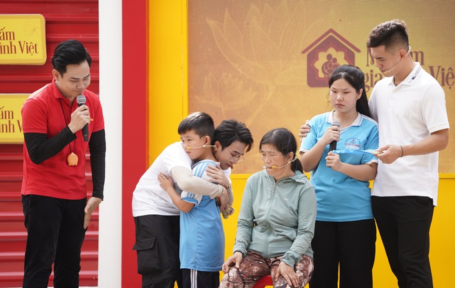 Em Minh Hiếu: Cha em bị chấn thương sọ não, mẹ một mình gánh mọi nỗi lo - Ảnh 12.