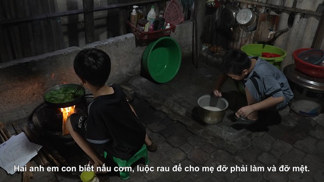 Em Cao Minh Hùng: Mẹ en bị ung thư, cha lao động cật lực nuôi cả nhà - Ảnh 9.