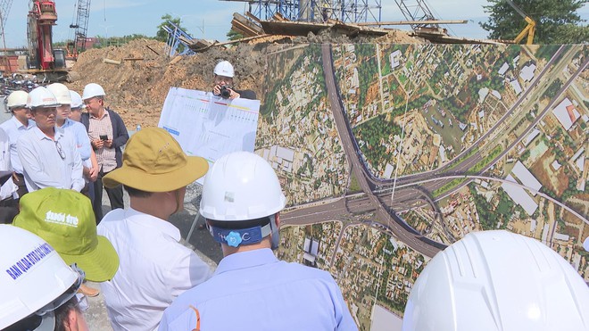 Thúc đẩy tiến độ Vành đai 3, phấn đấu thông xe kỹ thuật nhiều đoạn trong năm nay - Ảnh 1.