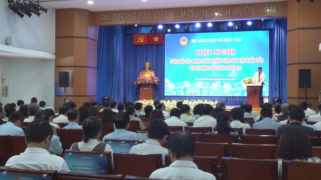Công bố các mạng lưới Trung tâm đào tạo xuất sắc và tài năng về công nghệ 4.0- Ảnh 1. Công bố các mạng lưới Trung tâm đào tạo xuất sắc và tài năng về công nghệ 4.0- Ảnh 1.