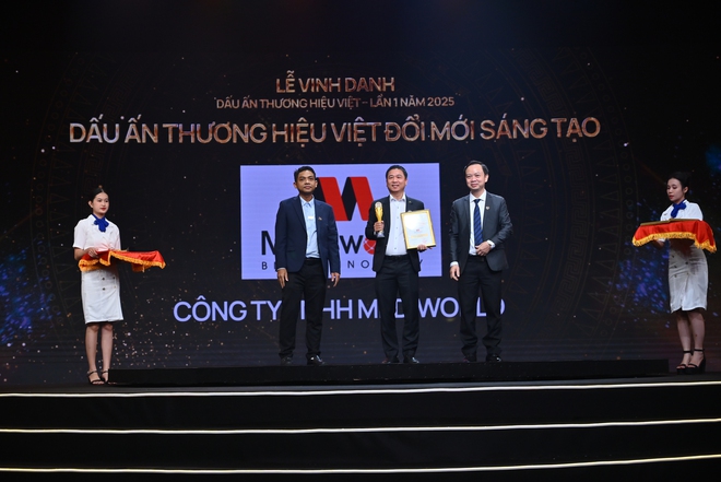 Lễ Vinh danh Dấu ấn Thương hiệu Việt 2025: Khởi trình vinh quang của doanh nghiệp Việt- Ảnh 22. Lễ Vinh danh Dấu ấn Thương hiệu Việt 2025: Khởi trình vinh quang của doanh nghiệp Việt- Ảnh 22.