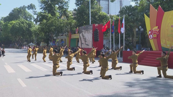 Sôi động Nhạc hội Cảnh sát Thế giới 2025 tại Hà Nội- Ảnh 5. Sôi động Nhạc hội Cảnh sát Thế giới 2025 tại Hà Nội- Ảnh 5.
