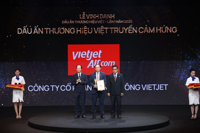 Lễ Vinh danh Dấu ấn Thương hiệu Việt 2025: Khởi trình vinh quang của doanh nghiệp Việt- Ảnh 14. Lễ Vinh danh Dấu ấn Thương hiệu Việt 2025: Khởi trình vinh quang của doanh nghiệp Việt- Ảnh 14.