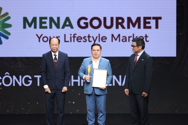 Lễ Vinh danh Dấu ấn Thương hiệu Việt 2025: Khởi trình vinh quang của doanh nghiệp Việt- Ảnh 15. Lễ Vinh danh Dấu ấn Thương hiệu Việt 2025: Khởi trình vinh quang của doanh nghiệp Việt- Ảnh 15.