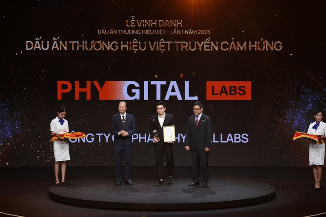 Lễ Vinh danh Dấu ấn Thương hiệu Việt 2025: Khởi trình vinh quang của doanh nghiệp Việt- Ảnh 17. Lễ Vinh danh Dấu ấn Thương hiệu Việt 2025: Khởi trình vinh quang của doanh nghiệp Việt- Ảnh 17.