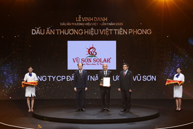 Lễ Vinh danh Dấu ấn Thương hiệu Việt 2025: Khởi trình vinh quang của doanh nghiệp Việt- Ảnh 10. Lễ Vinh danh Dấu ấn Thương hiệu Việt 2025: Khởi trình vinh quang của doanh nghiệp Việt- Ảnh 10.