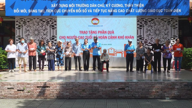 74 công trình, phần việc thi đua chào mừng Đại hội Đảng bộ phường Bàn Cờ - Ảnh 6.