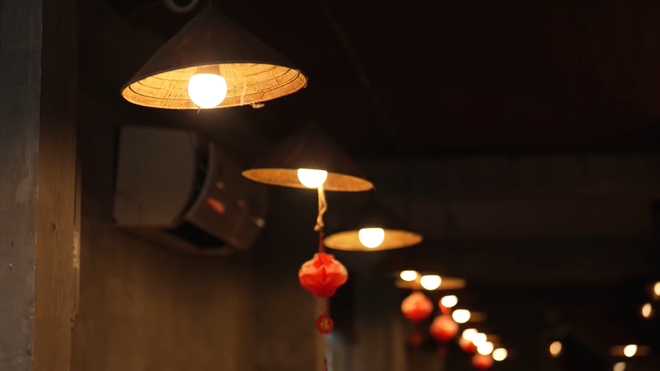 Hỷ Khí Dương Dương cùng Bỏng Ngô Mario thưởng thức món ngon chuẩn vị Huế - Ảnh 1.
