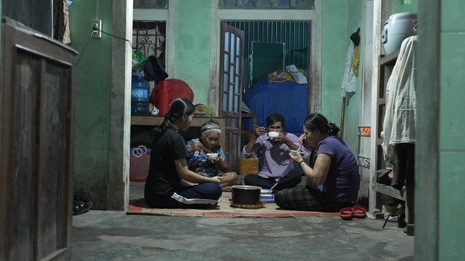Mái ấm gia đình Việt: Bảo Khánh lớn lên với nỗi cô đơn khó bày tỏ!- Ảnh 4.