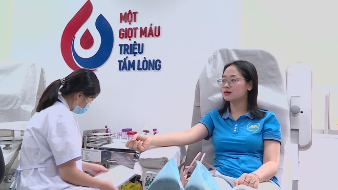 Giọt hồng yêu thương từ thành phố mang tên Bác - Ảnh 2.