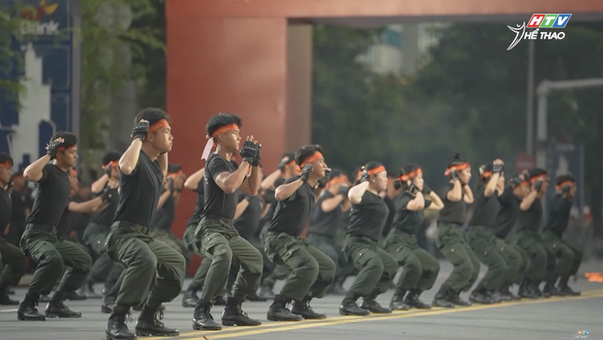 Kỷ niệm 80 năm - Vinh quang Công an nhân dân Việt Nam - Ảnh 3.