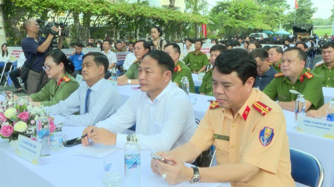 Ký kết quy chế phối hợp đảm bảo an ninh trật tự khu đô thị đại học quốc gia TP.HCM - Ảnh 2.
