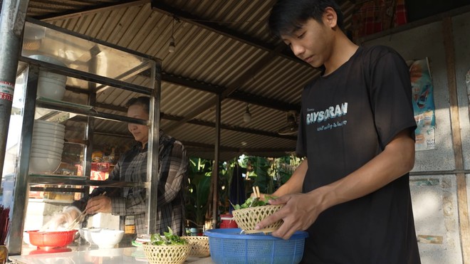 Khánh Hoàng: Trớ trêu lần đầu em được gặp cha cũng là lần cuối - Ảnh 4.