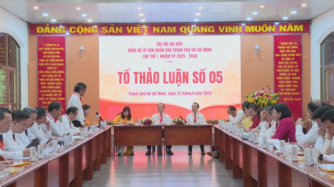 Khai mạc phiên trù bị Đại hội Đảng bộ UBND TP.HCM lần thứ I, nhiệm kỳ 2025 - 2030 - Ảnh 9.