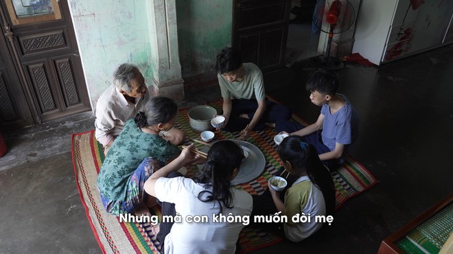 Ước mơ giản đơn của Hữu Phú: Con chỉ muốn được cha ôm như trước! - Ảnh 3.