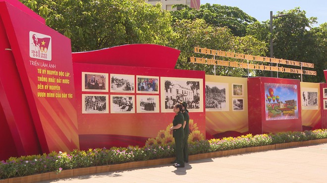 Triển lãm "Từ kỷ nguyên độc lập, thống nhất đất nước đến kỷ nguyên vươn mình của dân tộc": Sống lại ký ức, tiếp lửa tương lai - Ảnh 3.