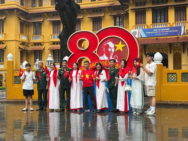Không khí sôi nổi của buổi Lễ sơ duyệt diễu binh, diễu hành A80 - Ảnh 8.