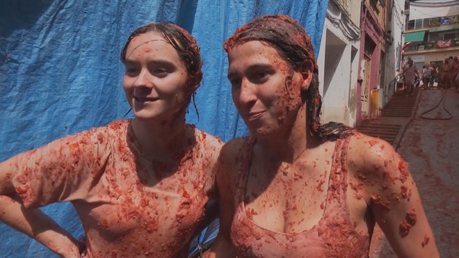 Khai mạc La Tomatina - lễ hội ném cà chua ở Bunol, Tây Ban Nha - Ảnh 5.