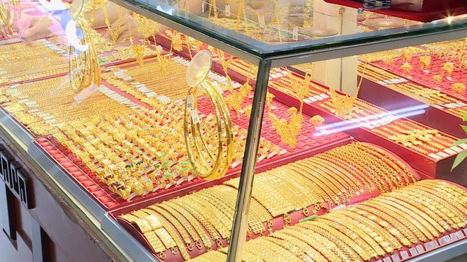 Xóa bỏ độc quyền sản xuất vàng miếng: Kỳ vọng minh bạch và bình ổn thị trường vàng - Ảnh 1.