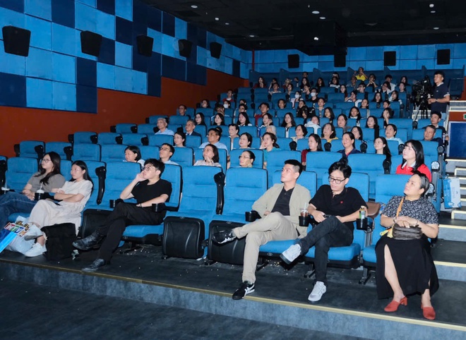Hãng phim TFS ra mắt phim tài liệu "Mùa Thu khải hoàn"- Ảnh 4.