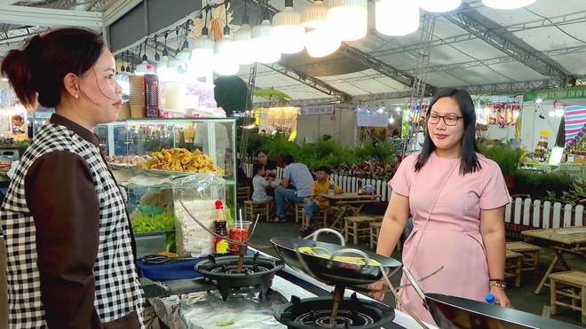 Sắc màu văn hóa dân gian tại Thảo Cầm Viên mừng Quốc khánh ngày 2/9 - Ảnh 6.