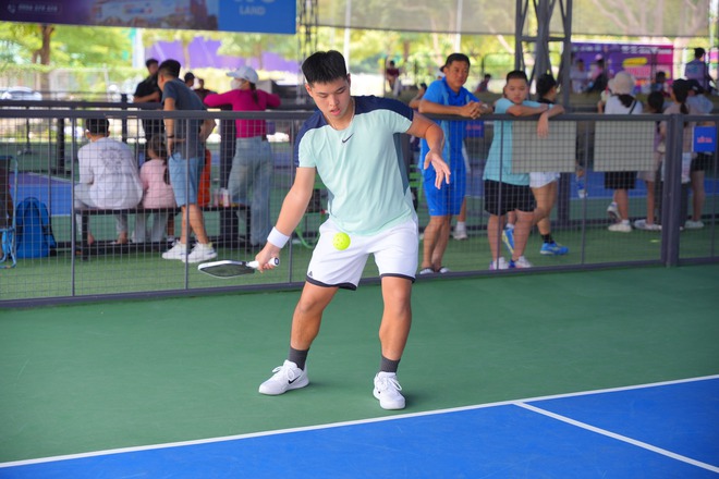 Bệ phóng từ HCMC D-JOY junior pickleball tour 2025 - Ảnh 4.