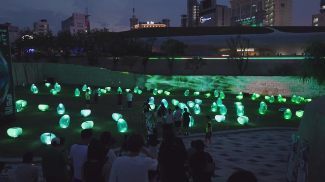 Lễ hội Ánh sáng Seoul Light DDP tại Hàn Quốc - Ảnh 1.