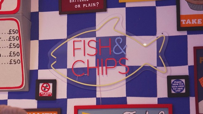 Triển lãm "Fish and Chip" - món ăn quốc hồn quốc túy của Anh - Ảnh 4.