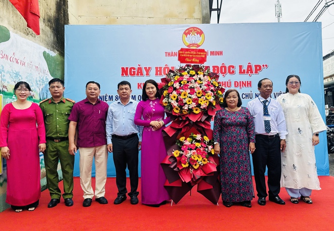 TP.HCM: Phát huy sức mạnh đại đoàn kết qua chuỗi hoạt động “Ngày hội non sông - Dân tộc kết đoàn”- Ảnh 16.