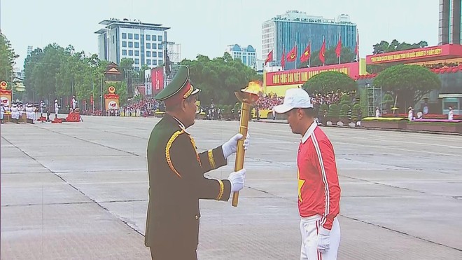 Tổng duyệt chương trình diễu binh, diễu hành kỷ niệm 80 năm Quốc khánh 2/9 tại Quảng trường Ba Đình- Ảnh 4. Tổng duyệt chương trình diễu binh, diễu hành kỷ niệm 80 năm Quốc khánh 2/9 tại Quảng trường Ba Đình- Ảnh 4.