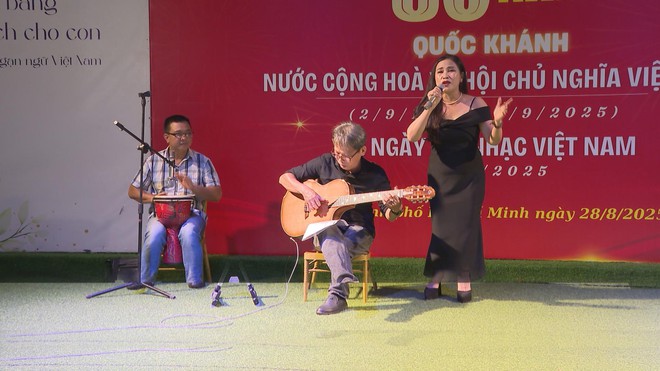 TP. Thủ Đức: Sôi động "chương trình nghệ thuật đặc biệt" mừng Quốc khánh - Ảnh 3.