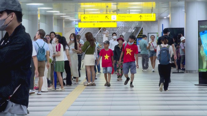Hành khách đi Metro số 1 được miễn vé hoàn toàn trong ngày Quốc khánh 2/9 - Ảnh 3.
