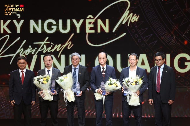 Lễ Vinh danh Dấu ấn Thương hiệu Việt 2025: Khởi trình vinh quang của doanh nghiệp Việt- Ảnh 2. Lễ Vinh danh Dấu ấn Thương hiệu Việt 2025: Khởi trình vinh quang của doanh nghiệp Việt- Ảnh 2.