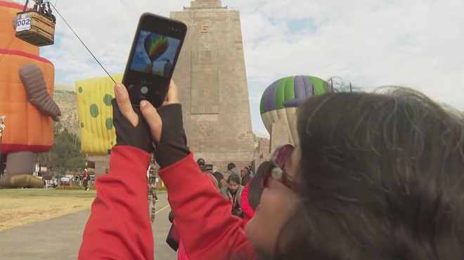 Ecuador: Lễ hội khinh khí cầu tại thủ đô Quito- Ảnh 3.