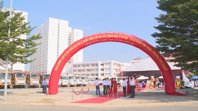 TP.HCM khởi công dự án nhà ở xã hội gần 1.000 tỷ đồng phục vụ tái định cư - Ảnh 1.