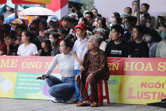 Minh Huy: Con ước thành đầu bếp nấu, nấu bữa ngon cho bà cố- Ảnh 10. Minh Huy: Con ước thành đầu bếp nấu, nấu bữa ngon cho bà cố- Ảnh 10.