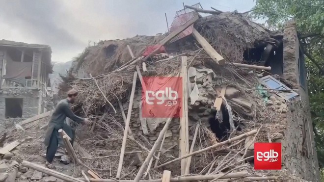 Động đất mạnh 6 độ ở miền Đông Afghanistan, hàng ngàn người thương vong - Ảnh 1.