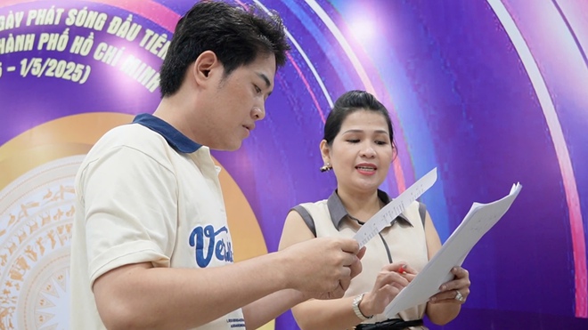 Top 7 "Chuông vàng vọng cổ" 2025 hào hứng tập luyện cho chung kết 2 - Ảnh 2.