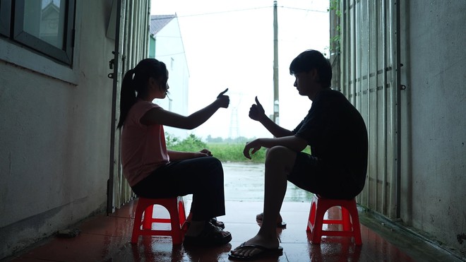 Quỳnh Chi trầm cảm vì mất cha, mẹ làm xa, anh trai khiếm khuyết - Mái ấm gia đình Việt - Ảnh 7.
