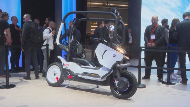 Đức: Giới thiệu nhiều mẫu xe mới tại triển lãm Munich Motor Show - Ảnh 1.