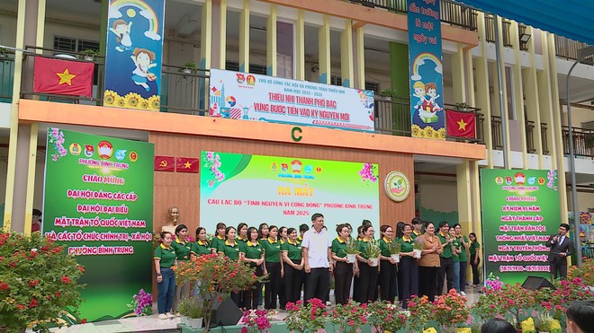Phong trào “Bình Trưng muôn sắc hoa” chính thức được phát động- Ảnh 4.